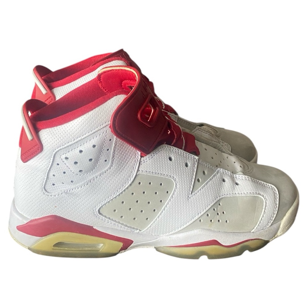 Air Jordan 6 Retro sneakers white, grey and red youth‎ size 6.5